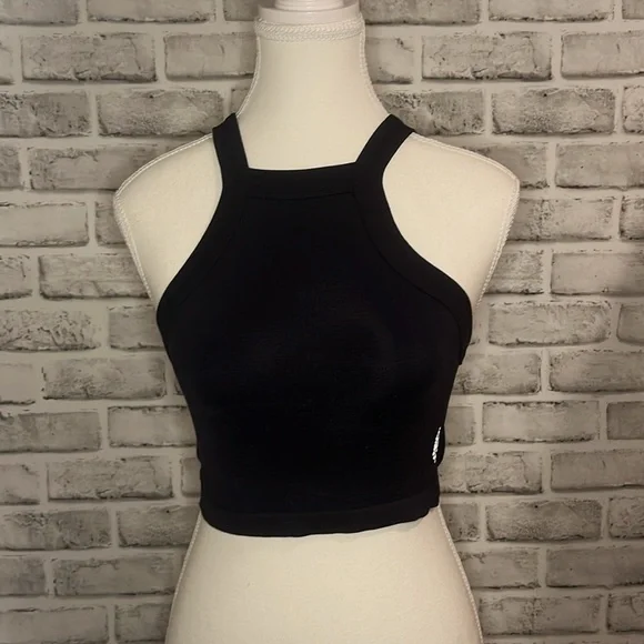 NWOT Free People Movement by Free People Crop workout tank - Picture 2 of 4